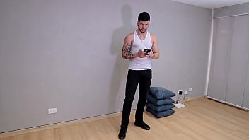 Etrene ends in tremendous nailed