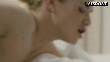 Czech babe vinna reed passionate fuck with her big dick boyfriend whiteboxxx