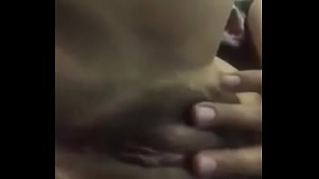 Tocándome para mi marido