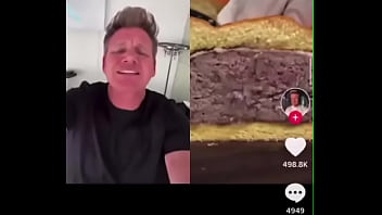 Why u sunk the mcdonalds food