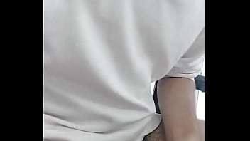 Un minuto con el pene duro