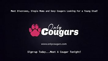 Big booty babe star plays with herself at home