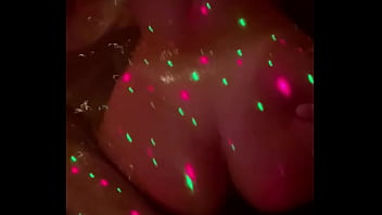 Aproveitando essa bunda gostosa