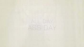 Four buttplugs in my tight hairy ass