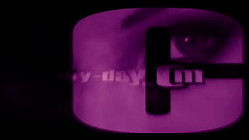 Eve Angel Plays With Geisha Balls thumbnail