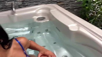 Perfect brusty body babe anal fucked and creampie in the jacuzzi