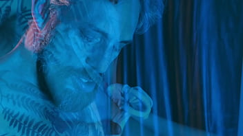 Up close with artemi's sweaty feet