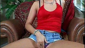 Chelsie rae rubbing her slit