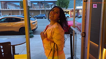 Tinder latina throat goddess with the wettest pussy