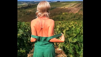 Les vendanges au soleil sont très excitantes va découvrir ma vidéo intégrale