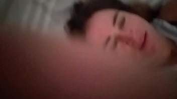 Se corre en mi panocha y me gusta como corre la leche