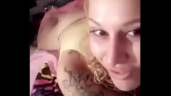 Showing me her shaking her booty