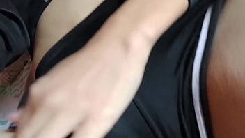 Un video de la hijastra del director de la universidad