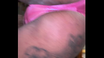 Str8rich a real g look i found this baddie in the store took her bad to the spot