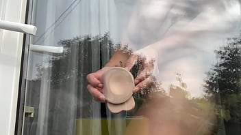 Gave a sex show to a neighbor