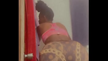 Step sis loves shaking her ass around