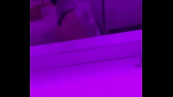 Teen shows butt in underwear