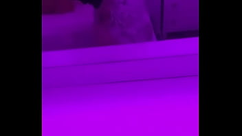 Teen shows butt in underwear