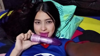 Esperé a que el cornudo saliera de casa para darle mi coño a la polla grande casero real