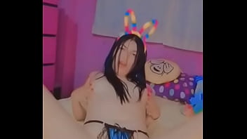 Estoy caliente papi ven quitame esta calentura