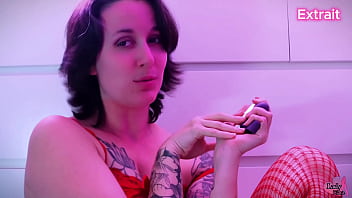 Un extrait de la vidéo du jour 4 de mon calendrier de l'avent coquin il est