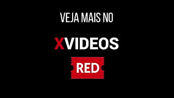 Ruiva Gaucha Dá Uma Chupada No Diretor Gozador 19 No Aquecimento Das Filmagens Para A Erotikaxxx Gpzador 19 Fael Stanger E Dudu Silver thumbnail