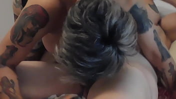 Me lleno la boca de exquisito semen me deleite saboreandolo