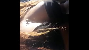 Envie de voir la suite abonne toi j'y poste régulièrement ce genre de photos