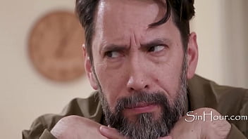 Mates girl wants anal practice