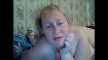 Blonde chubby babe show me her body in cam