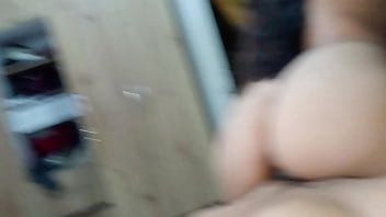 Cabalgando para darle a mi novio todo el placer del mundo