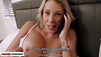 Legenda enteando fez sexo com madrasta quando tá falando no telefone com pai