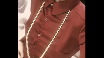 Coucou tu aimes ma tenu du jour