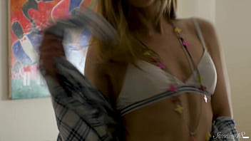 Blonde teen hanka rubs her lil box hardly till cum