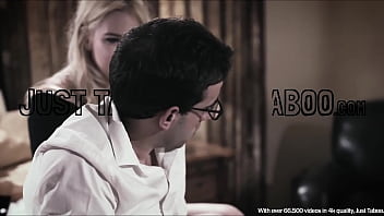 Fuck yeah stepsister grind like that it's perfect