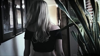 Fuck yeah stepsister grind like that it's perfect