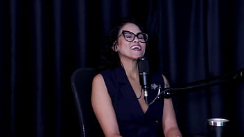 é dominatrix começou por gostar de hentai teve que colocar wasabi na buceta e muitas dominadoras já foram submissas kali kalifa dominatrix watch sheer red