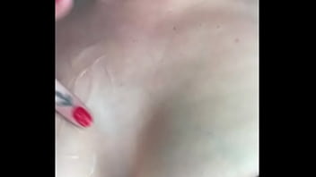 Its to for mommys ass