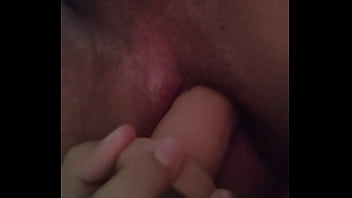 Disfrutando Dildo thumbnail