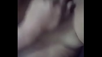 Venezolana masturbándose