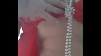 Sogra se exibindo como uma puta em lingerie transparente