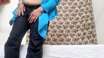 Big ass girlfriend cheats her husband to get a passionate anal sex with her indian boyfriend