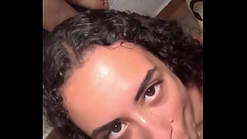 Suruba de cu 3 safadas para 3 machos fuder