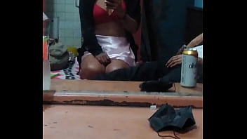 Quien será esta chica sexy