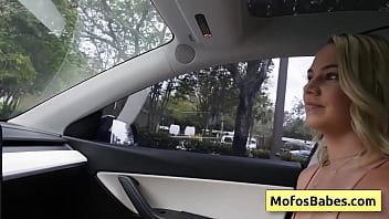 Lovely blondie teenager gives amazing wet blowjob