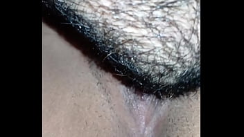 Ella tuvo un orgasmo increíble después de mucho sexo oral