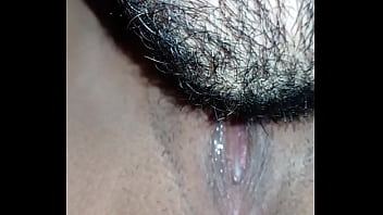 Ella tuvo un orgasmo increíble después de mucho sexo oral