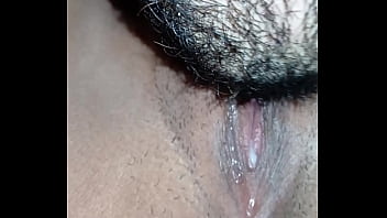 Ella tuvo un orgasmo increíble después de mucho sexo oral