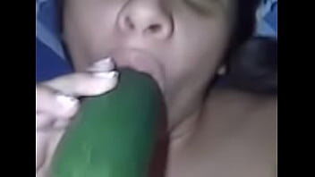 Mi amiga y su pepino