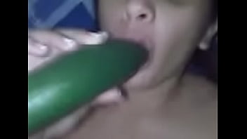 Mi amiga y su pepino